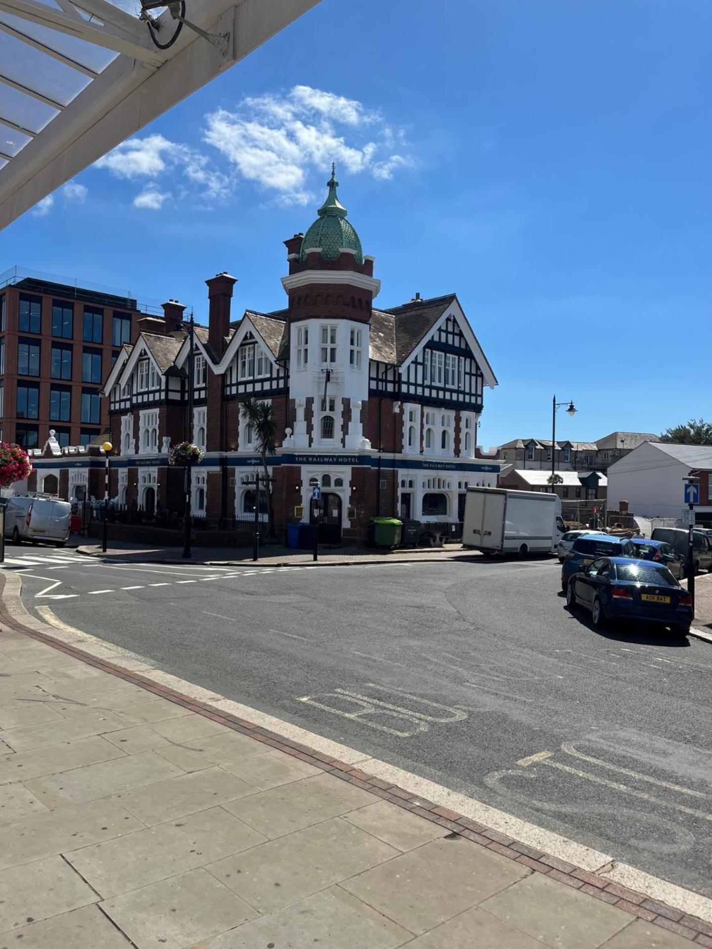 The Railway Hotel 워딩 외부 사진